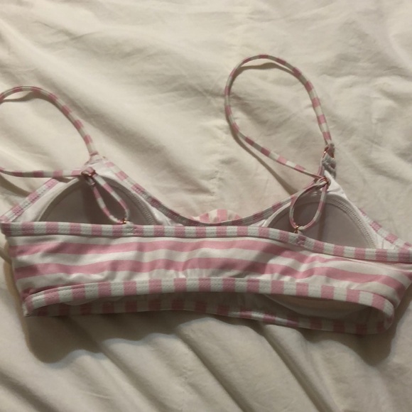 Bikini top!! - Picture 4 of 5